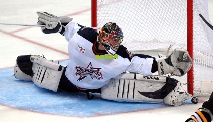 王心迪世界杯舞台摘金夺银 心有所向行有所至铸就空中传奇